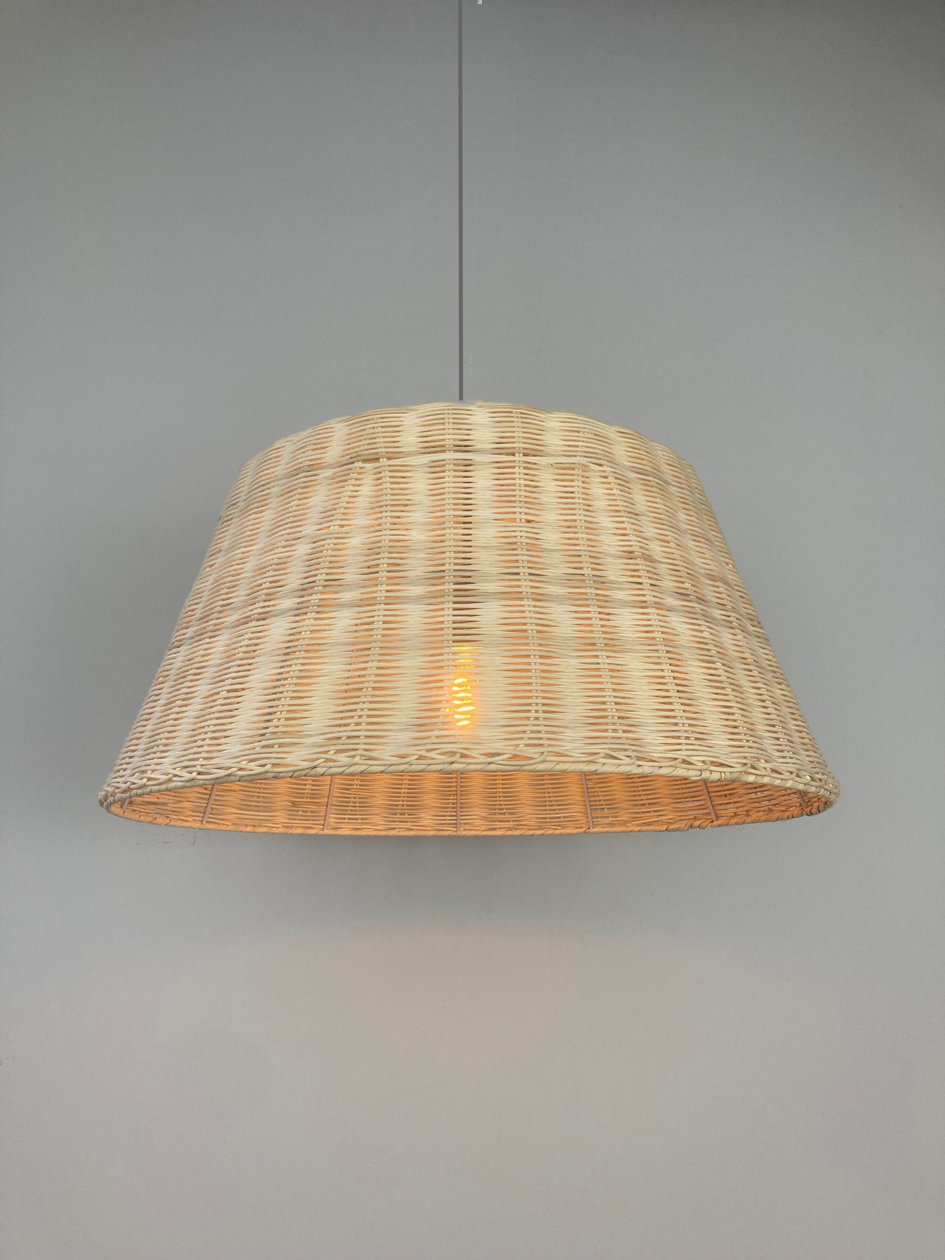 Qnuioea Bamboo Handmade Woven Pendant Lighting (Large)