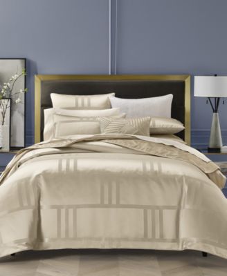 Echelon Hotel Collection Three Line Hotel King Duvet Cover Set